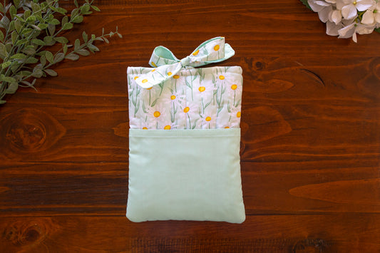Daisy Book Sleeve