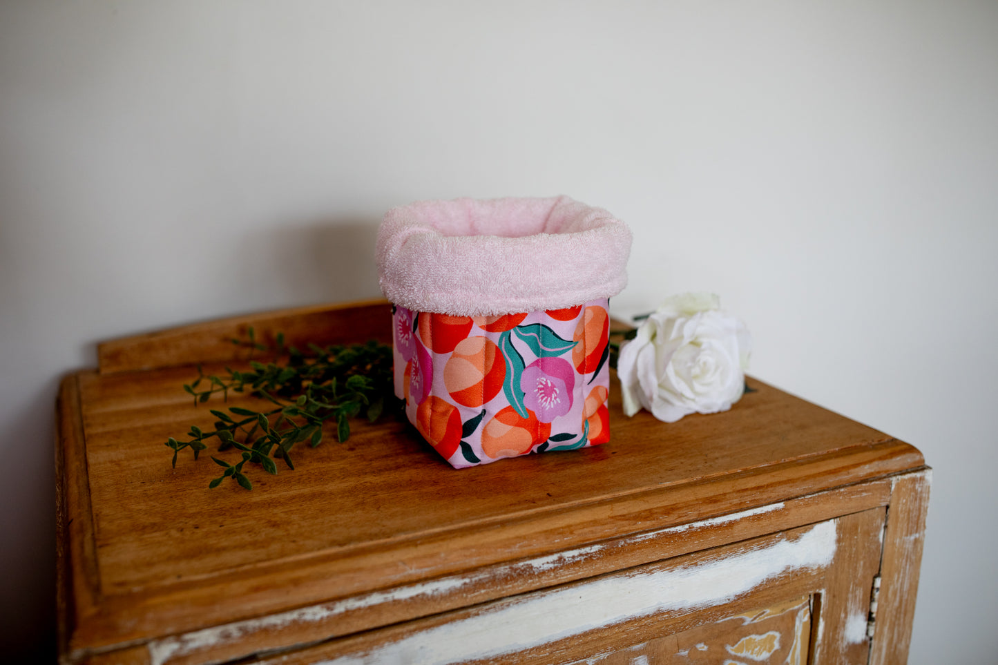Peaches Bucket